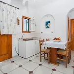Apartman Ragoussis House *