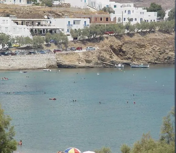 Daire Ragoussis House