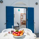 Ragoussis House Apartamento Logaras