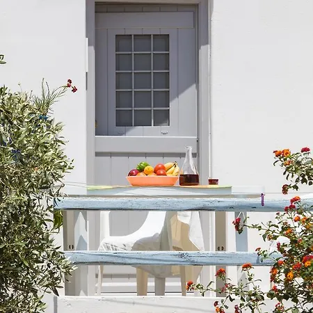 Ragoussis House Logaras