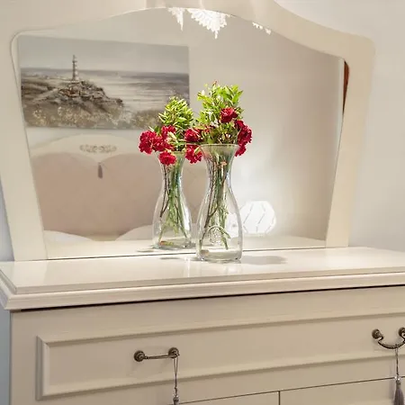 Ragoussis House Apartamento Logaras