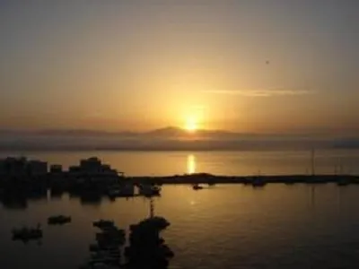 Ragoussis House Apartment *