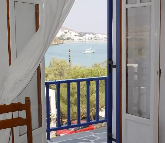 Ragoussis House Logaras