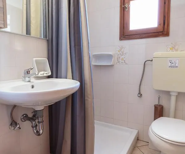 Apartamento Ragoussis House