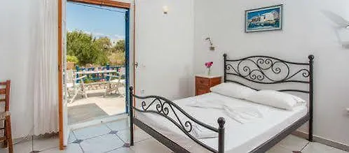 Ragoussis House Apartment Logaras